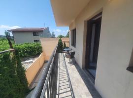 Omega Style Apartments，位于康斯坦察的酒店