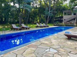 Green Hills Lodge