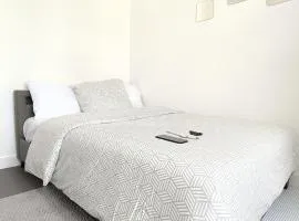 Cozy Life In Colombes