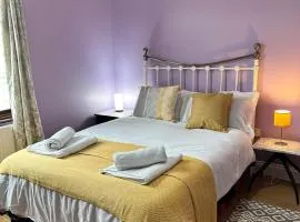 Ilford Express Room in East London