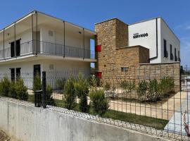 Kirykos Otel，位于G&ouml;k&ccedil;eada的低价酒店