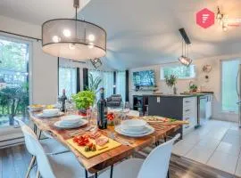 Le Palmier de Portneuf - SPA privé, Piscine, Sauna et Billards