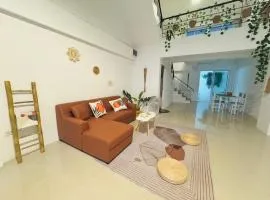 Mandala loft close to the beach