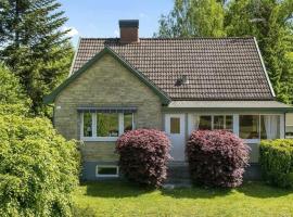 Mysigt hus i Tyringe，位于蒂灵厄的酒店