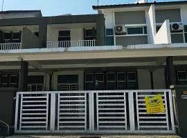 Home2stay Adamisyah