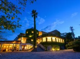 莫阿纳海岸度假村酒店