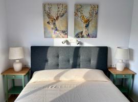 APARTAMENTO NUEVO URB ALTAVISTA VISTA CAMPO GOLF Aire Acondicionado y Wifi，位于伊斯兰蒂拉的酒店