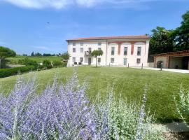 Ermitage la suite-hermitage al tramonto-Hermitage tra le vigne，位于丘卡罗的酒店