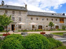 Oustal de Parent，位于Saint-Alban-sur-Limagnole的酒店
