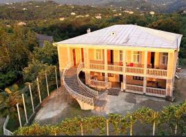 Cozy Villa near Kobuleti，位于Kvirike的酒店