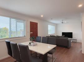 Family Haven in Sunnybank with 2BR 2Bath 3 Beds，位于布里斯班的酒店