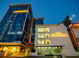 Hotel Shams Inn，位于科钦的酒店