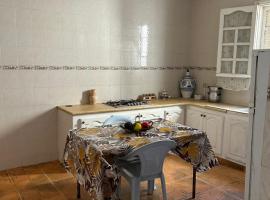 Dar nawara，位于古莱比耶的酒店