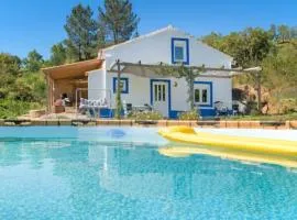 Casa Inglesa Roosa 2-4 persoons Accommodatie, Appartement Luna