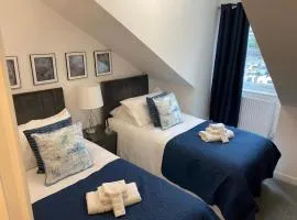 Modern 2-Bed Apartment in Watford by Stayfolk, Ideal for Contractors - Sleeps 4