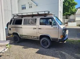YOUTH- Vw-ostel, Syncro, Lofoten Backyard, Good ONLY!