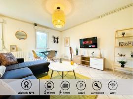 NEW Calme et Lumineux Centre Parking Privé，位于甘冈的酒店