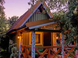 Happy Hippy Cabin for 4 persons，位于Gataučiai的海滩酒店