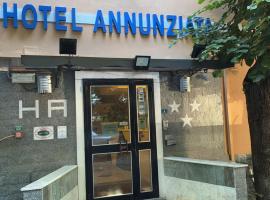 阿农齐亚塔酒店，位于马萨的酒店