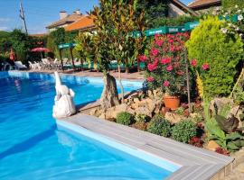 Family Hotel Zhelkovi - Olympia，位于Kharmanli的酒店
