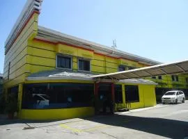 Park Bed and Breakfast Hotel Pasay，位于马尼拉国际机场 - MNL附近的酒店