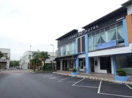 洛奇10号酒店
