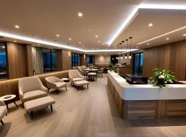Lift Hotel
