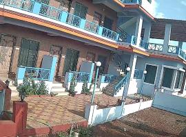 Harekar Holiday Homes，位于达博利的酒店