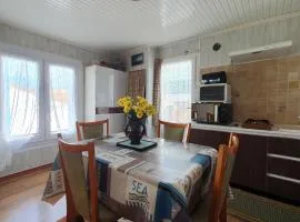 Charmant Studio à La Faute-sur-Mer, proche plages et commerces, idéal pour 2 pers. - FR-1-476-210