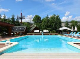 Cazare la Munte cu Piscină，位于Bistra的酒店