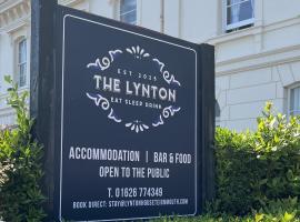 Lynton House Hotel，位于廷茅斯的酒店