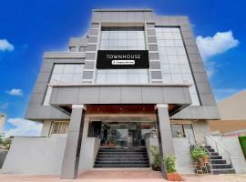 Super Townhouse Chakan MIDC Pune Formerly Renuka Executive，位于Chakan的酒店