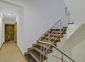 Hotel O A2 Hotel Classic，位于Kanāria的酒店