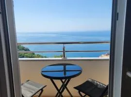 Sunny Apartment