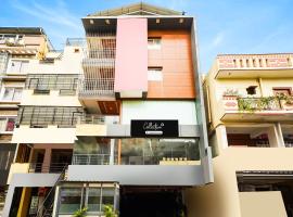 Super Collection O Bangalore Airport Road，位于耶拉汉卡的酒店