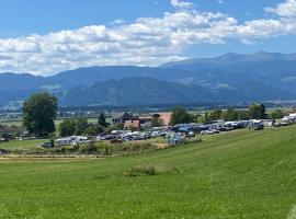 Camping Wildbolz - Stellplatz，位于丰斯多夫的酒店