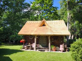 Veski Aida Holiday Home，位于Käina的酒店