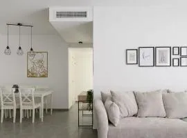 The most special 3-BDR on Achziv
