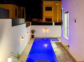 Villa signature - Piscine prive - Spacieuse à Founty，位于阿加迪尔的酒店