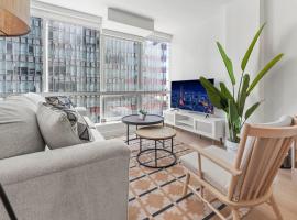 Stylish LA studio Prime Location，位于洛杉矶的酒店