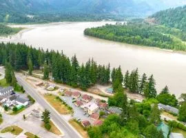 Richca Chalets Resort