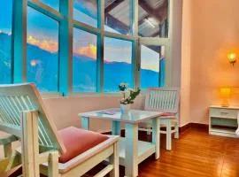 The Royal Hadimba Luxury Stay , Near Mall Road Manali