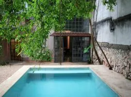 Oasis with natural pool in the heart of Mérida