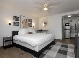 Lumber Jill Lodge 18 Cozy King Room