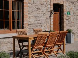 Gîte champêtre Al Wèrihè，位于Lierneux的酒店