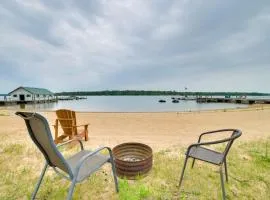 On Lake Huron Pet-Friendly Cabin 10 in Cedarville