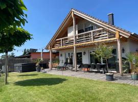 Landliebe, Ferienhaus, 3 Schlafzimmer mit Sauna und Outdoor Whirlpool，位于格赖夫斯瓦尔德的酒店