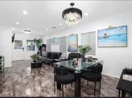 LUXURY VILLA Estate Oasis