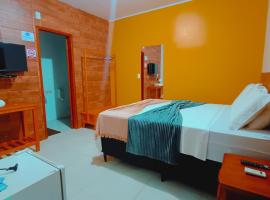 Pousada Estrela Guia，位于皮雷诺波利斯的酒店