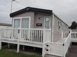 Dennys Holiday Home Pet Free